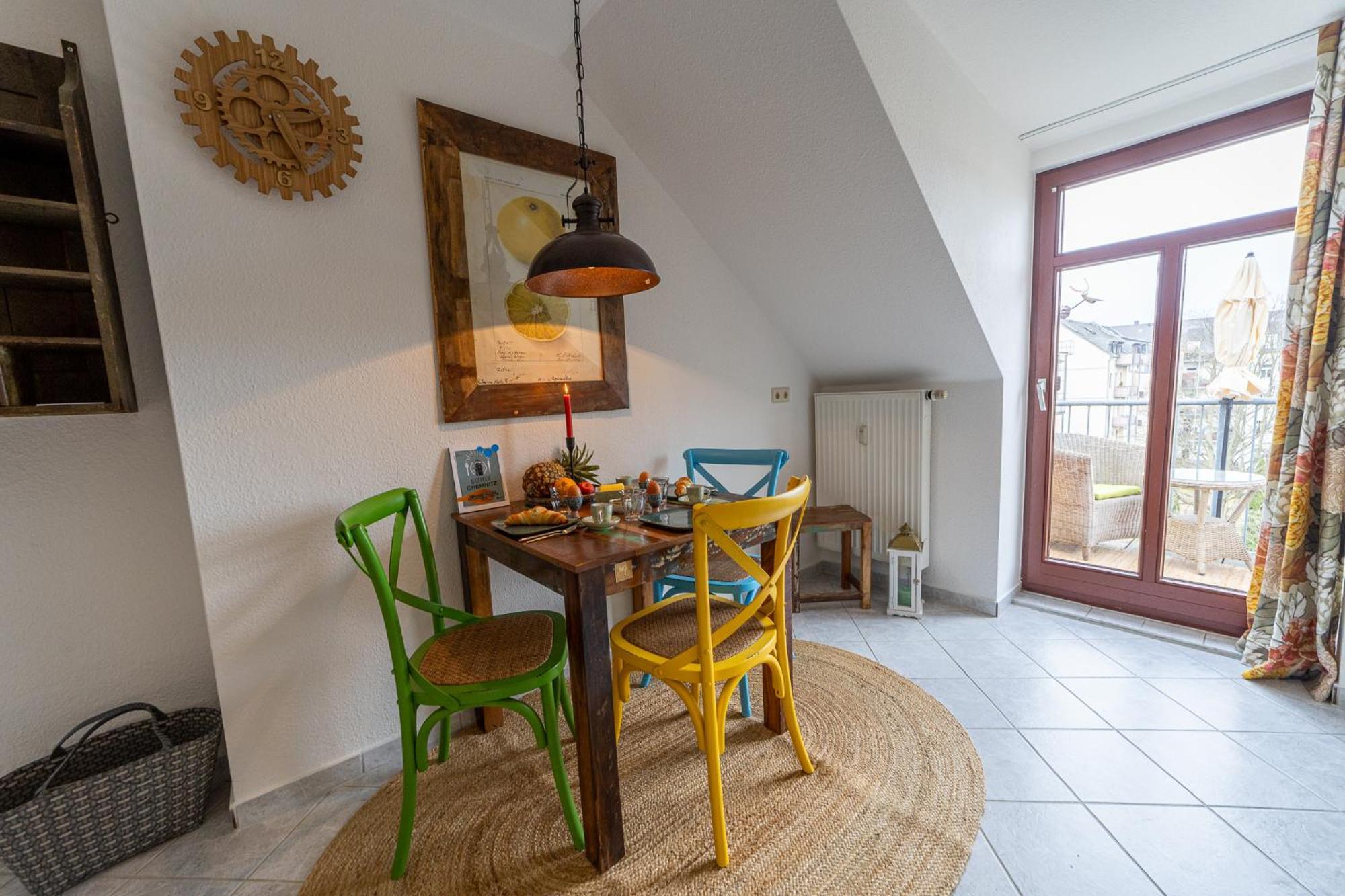 Schlossberg-Domizil Mit Weitblick - Arbeitsplatz, Balkon, Netflix, Badewanne & Yogamatte Chemnitz Exteriör bild
